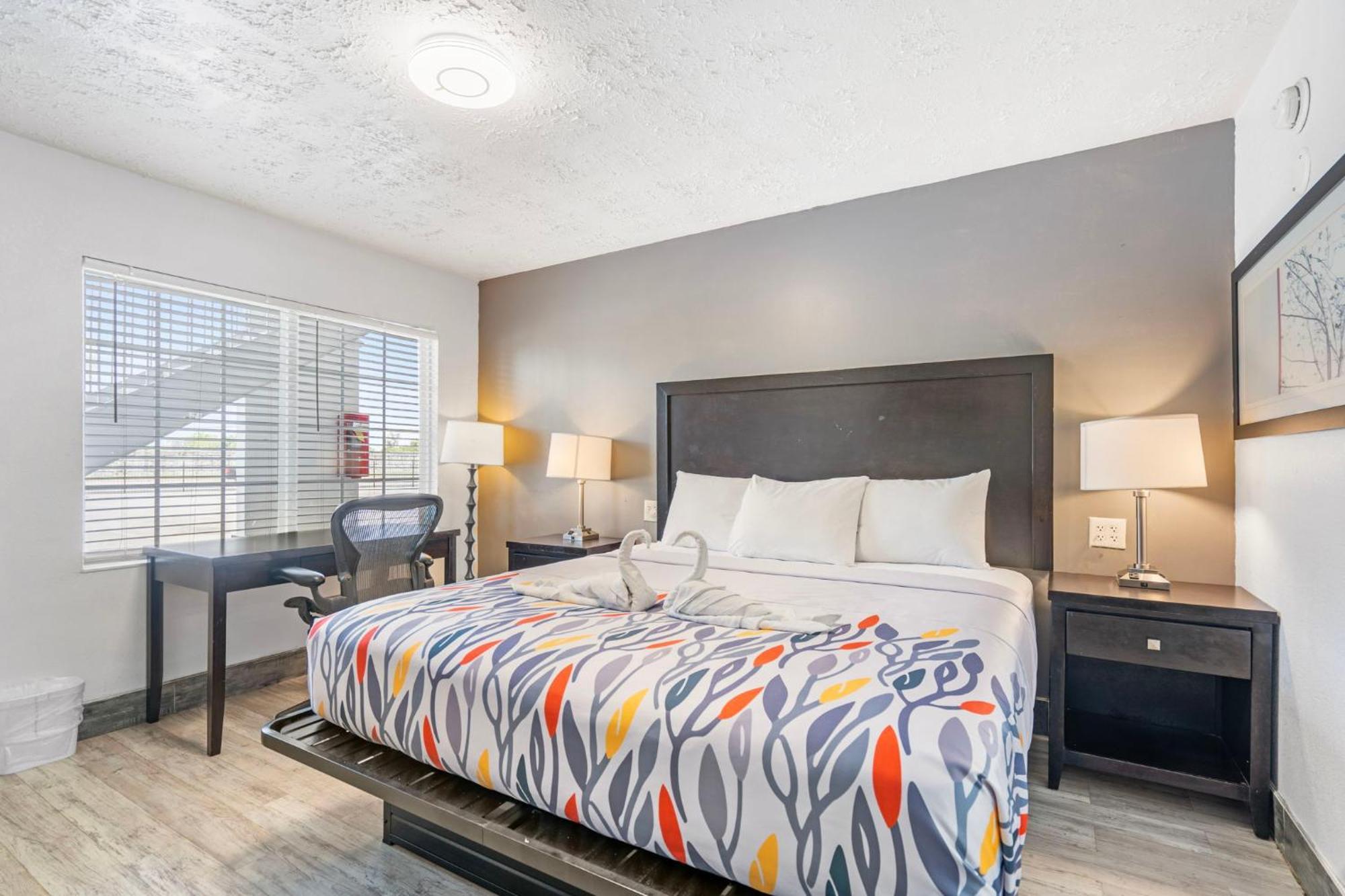 Budgetel Inns & Suites Augusta Downtown 706-945-1238 Buitenkant foto